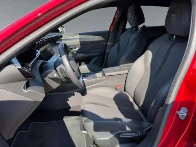 Peugeot 308 1.5 bluehdi 130ch s&amp;s gt eat8 — photo 9
