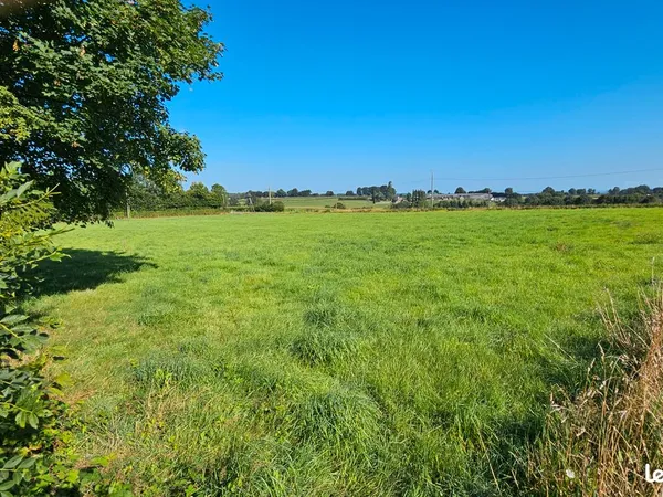 Terrain à bâtir viabilisé - 2132m²