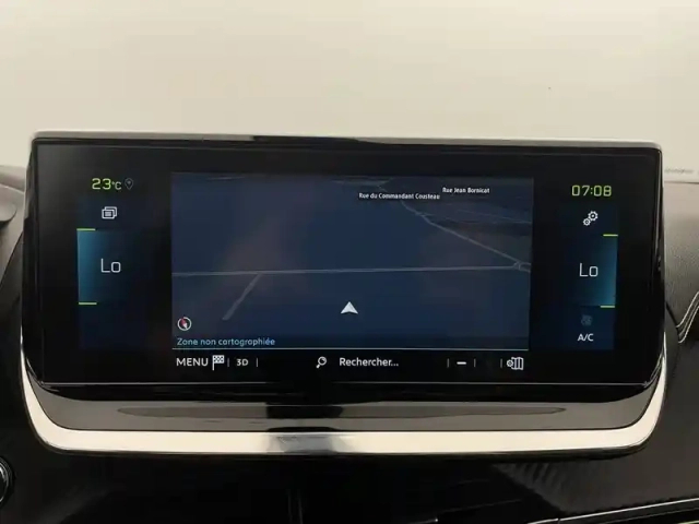 Peugeot 2008 electrique 136 ch — photo 84