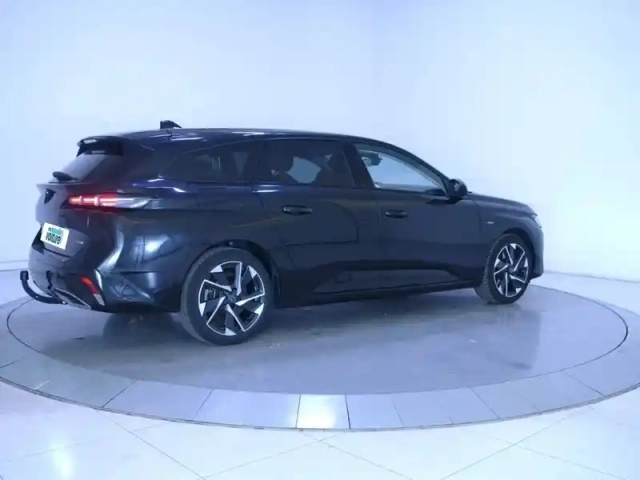 Peugeot 308 sw phev 180 e-eat8 — photo 25