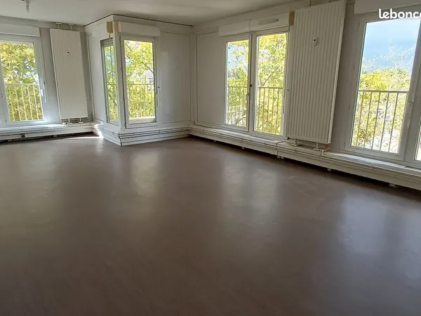 Appartement 4 pièces 79 m²