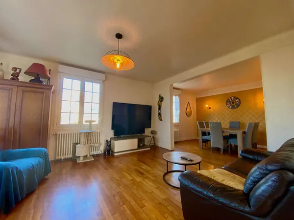 Maison 6 pièces 131 m²