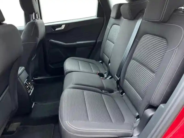 Ford Kuga 2.5 duratec 225ch phev titanium bva — photo 8