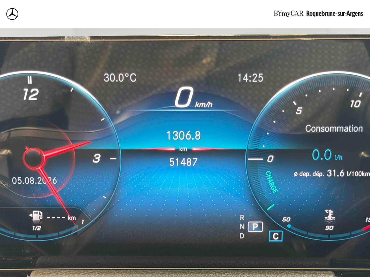 Mercedes GLA 200 d 8G-DCT — photo 16