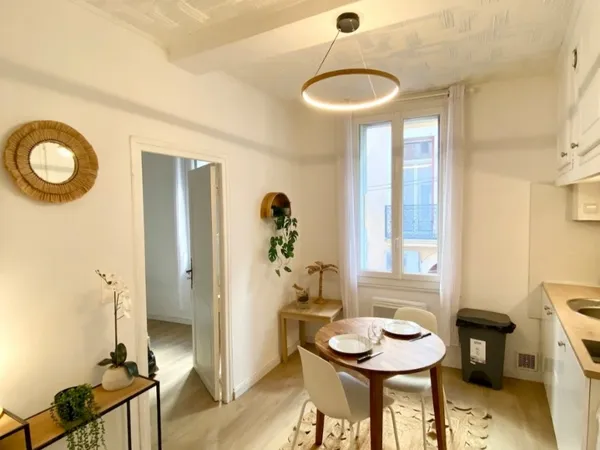 APT T2 Climatisé et meuble