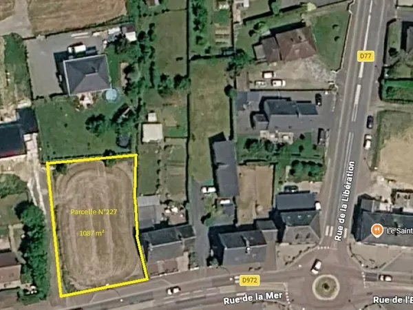 Terrain viabilisé 1087 m² St Gilles