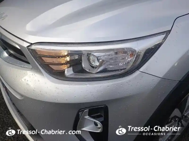 Kia Stonic 1.0 t-gdi 100 ch dct7 active — photo 14