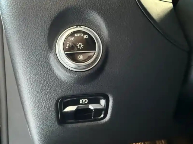 Mercedes Classe C 300 de hybrid eq berl — photo 14