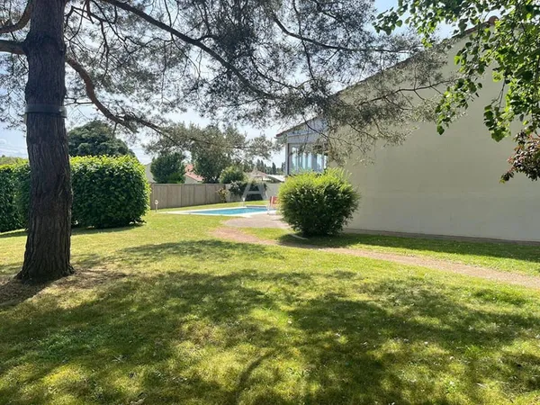 Maison 6 pièces 153 m²
