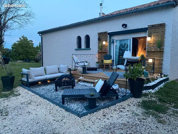 Maison en pierre rénovée - 150 m² - Terrain de 3 000 m² sans vis-à-vis - Lannes (Mézin)
