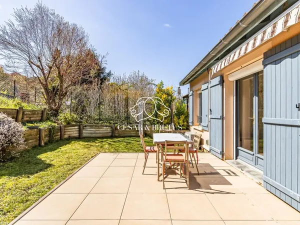 Baisse de prix - Maison 4 pièces de 107 m²  Saint Germain a