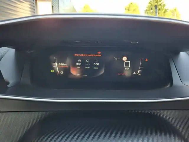 Peugeot 2008 puretech 130 s&amp;s bvm6 — photo 73