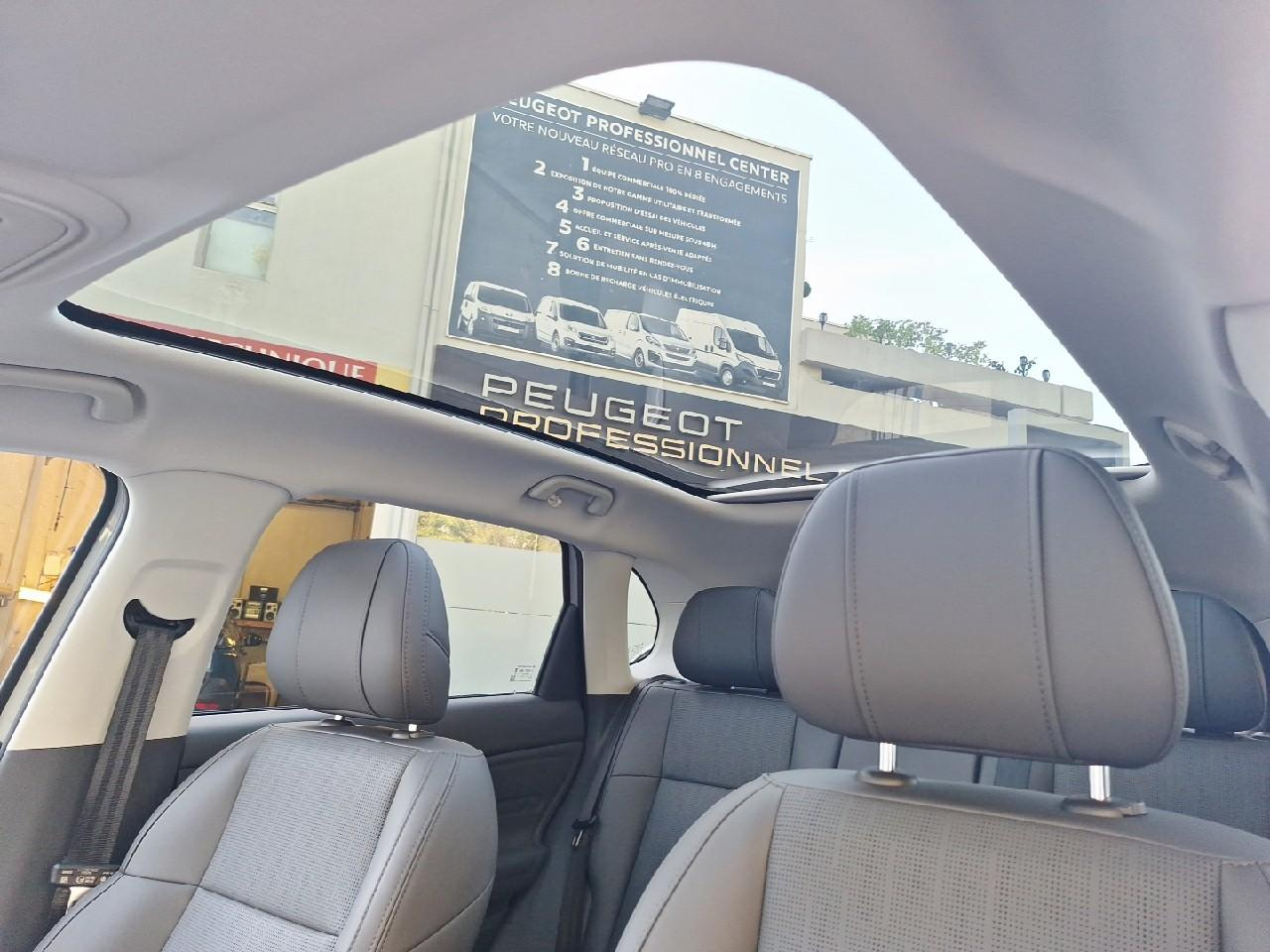 Leapmotor B10 reev 218ch 18,8 kwh design — photo 18