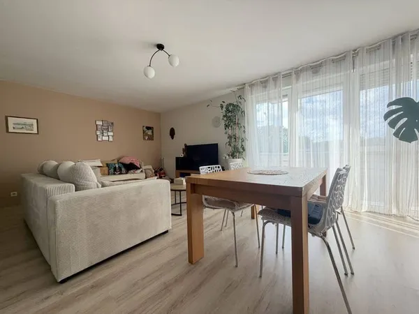 Appartement 3 pièces 82 m²