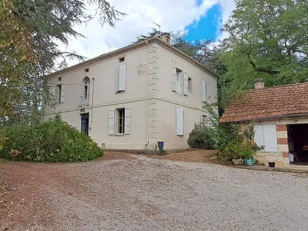 Maison 8 pièces 270 m²