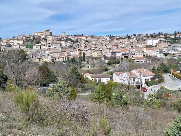 Terrain constructible 1395 m²
