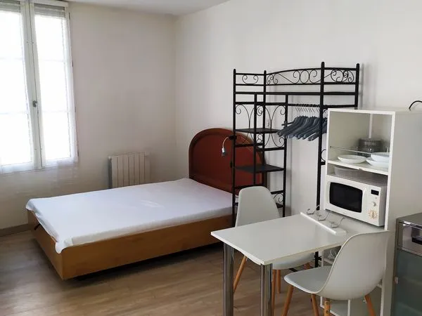Studio meublé
