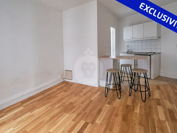 Charmant studio lumineux de 18,30 m2 au 5e étage