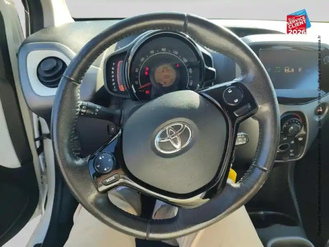 Toyota Aygo 1.0 vvt-i 72ch x-play 5p my20 — photo 12