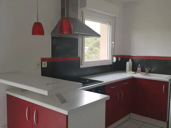 Appartement t2 47 m2 avec balcon