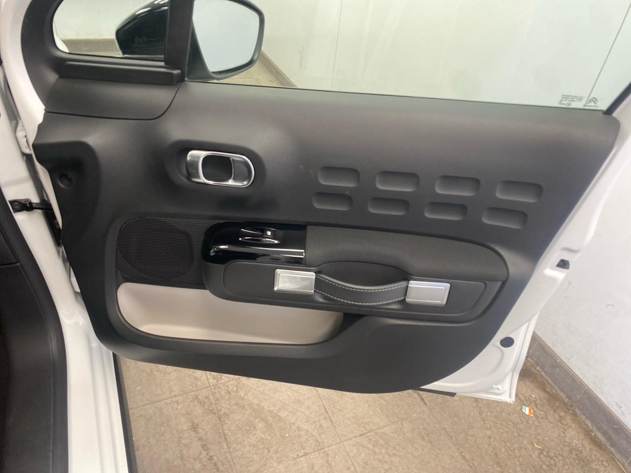 Citroën C3 puretech 110 s&s bvm6 shine — photo 25