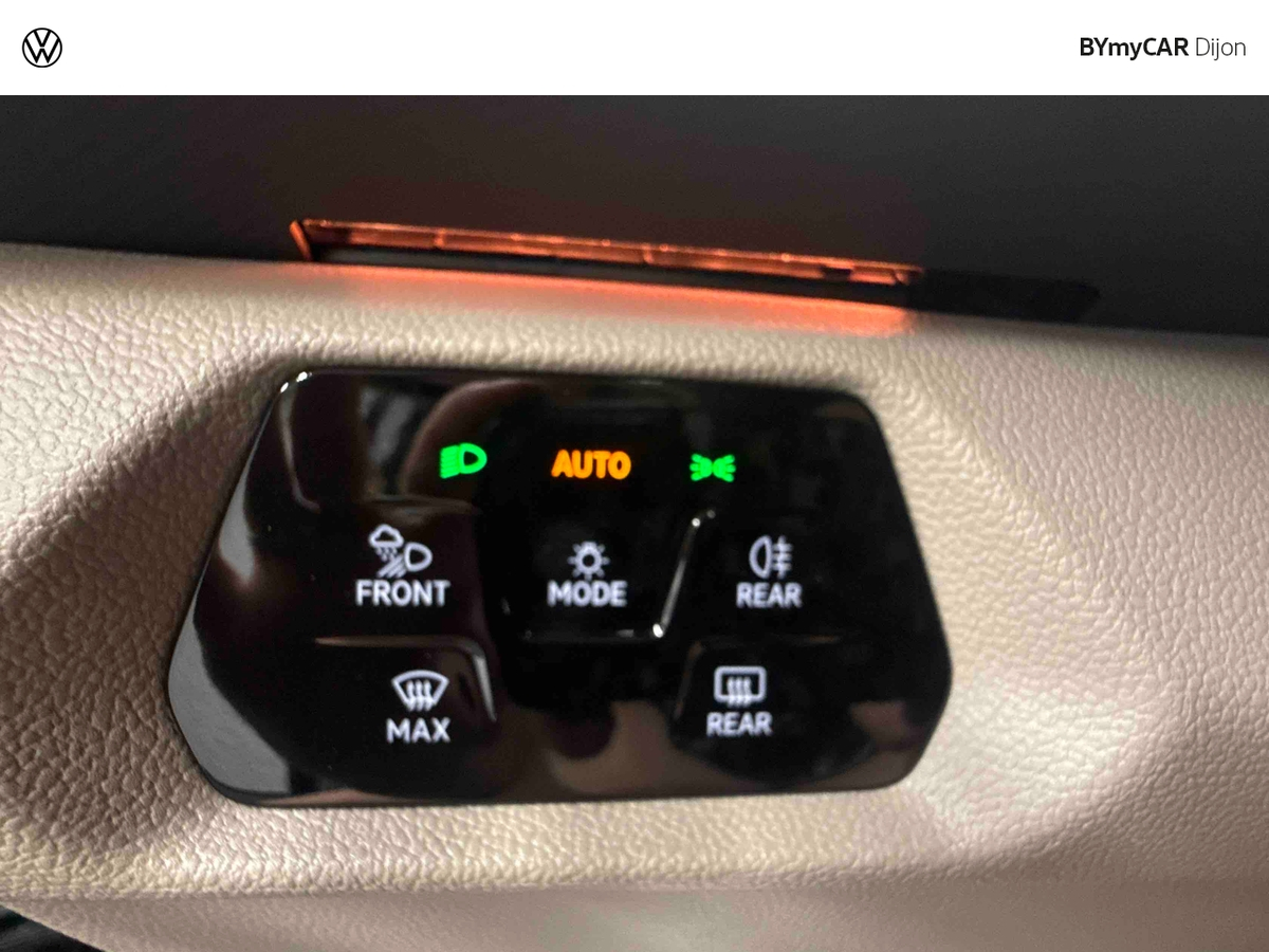 Volkswagen Utilitaires Multivan Long 1.5 eHybrid 245 4Motion DSG6 — photo 17