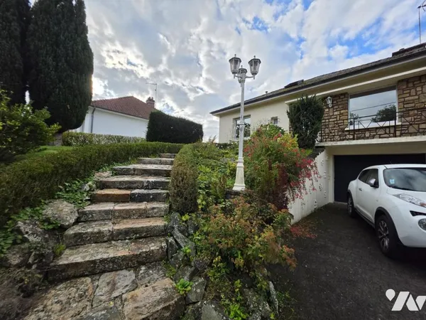 Maison 9 pièces 159 m²
