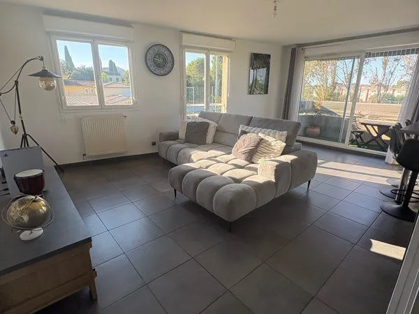 T4 98,8m² exposé sud - Dernier étage - Terrasse 15,5 m² - Suite parentale - Box + borne électrique -