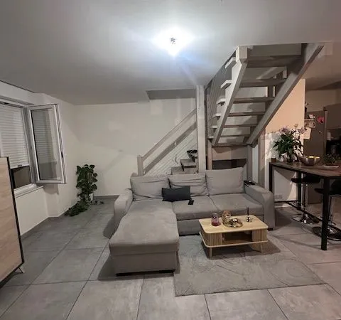 Appartement T4 à Villars sous Dampjoux
