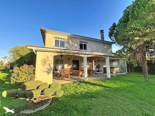 Maison 7 pièces 181 m²