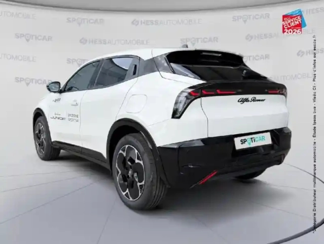 Alfa Romeo Junior elettrica 156ch 54kwh sprint — photo 8