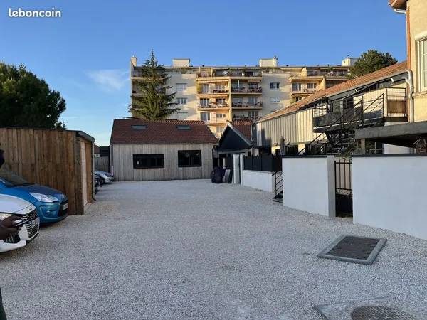 Appartement 1 pièce 50 m²