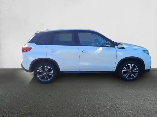 Suzuki Vitara 1.0 boosterjet — photo 4