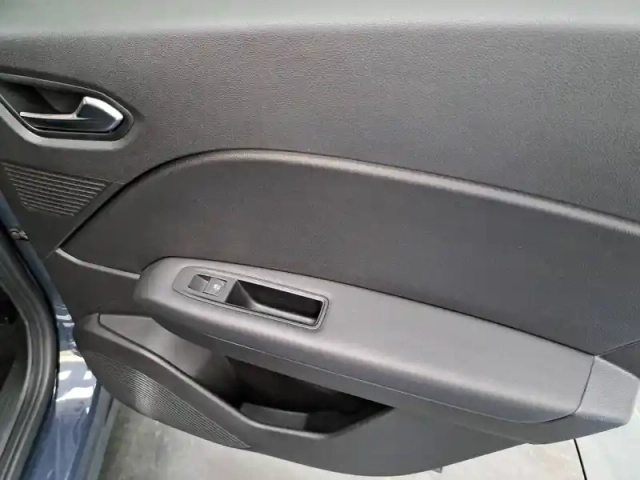 Renault Captur tce 100 gpl — photo 23