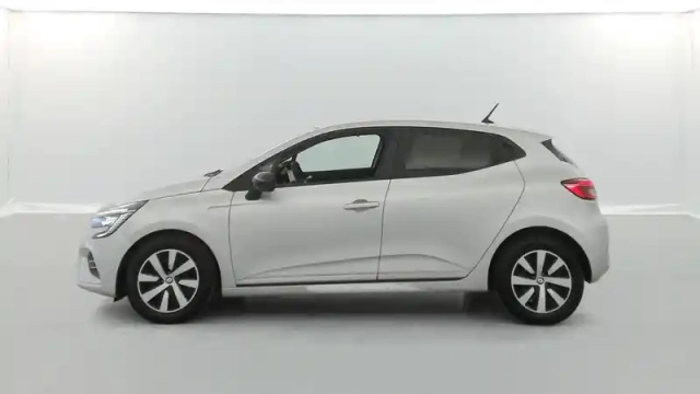 Renault Clio tce 90 — photo 29