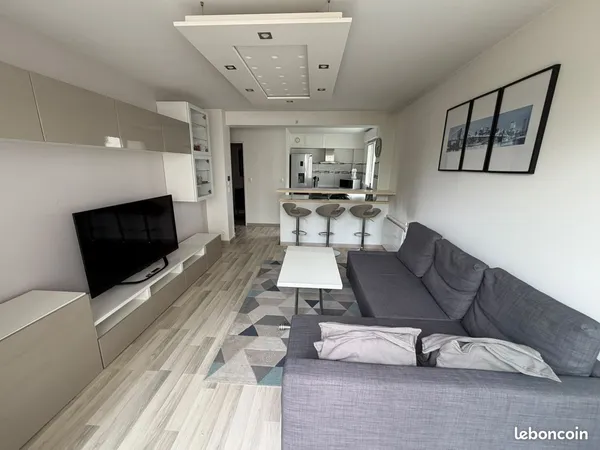🏡 VILLEJUIF - 2 PIÈCES MEUBLÉ 43,49 m² + BALCON - VUE JARDIN - MÉTRO 7 À 7 MIN