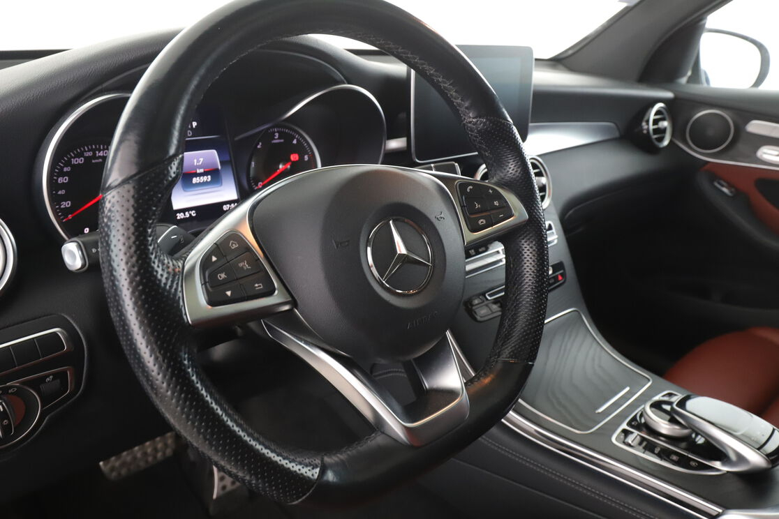 Mercedes-Benz Classe GLC Coupé 250 d Fascination 4Matic 9G-Tronic — photo 10