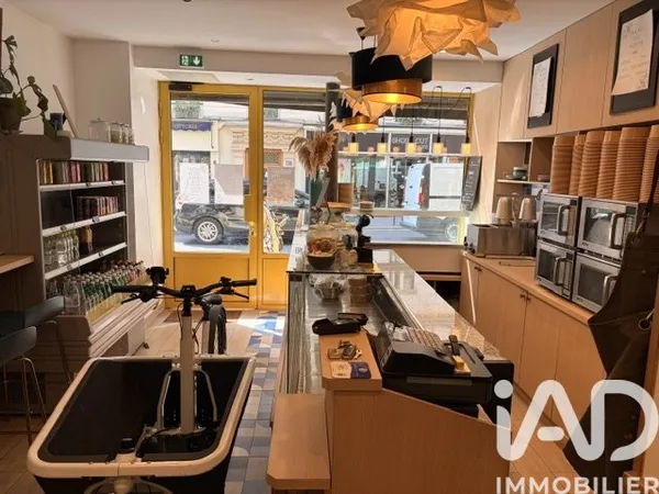 Local commercial 80 m²
