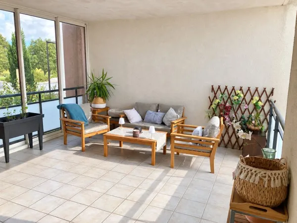 APPARTEMENT T4 TERRASSE 20m2 PISCINE JACOU 34830