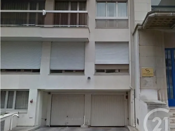 Parking 12 m²