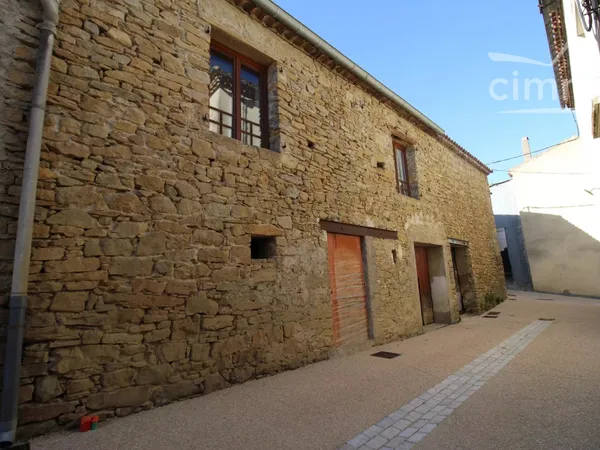 A vendre  une maison à rénover