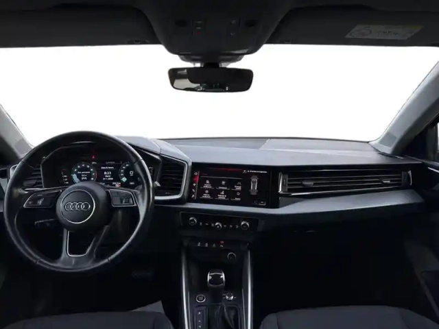 Audi A1 sportback 30 tfsi 110 ch s tronic 7 — photo 11