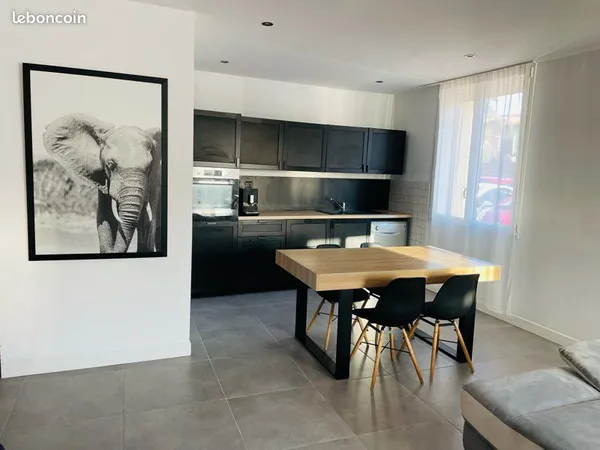 Maison 4 chambres - garage - terrasse