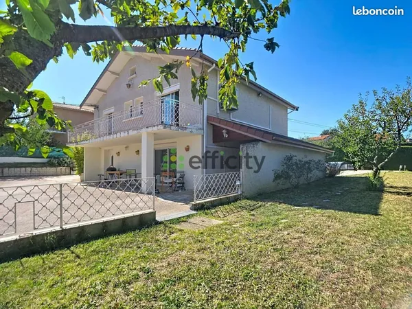 Maison 5 pièces 148 m²