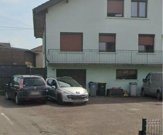 Loue appartement T4 dans maison