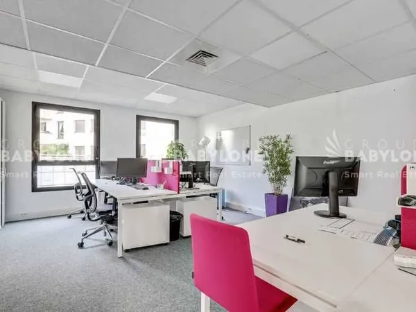 Bureaux 464 m²