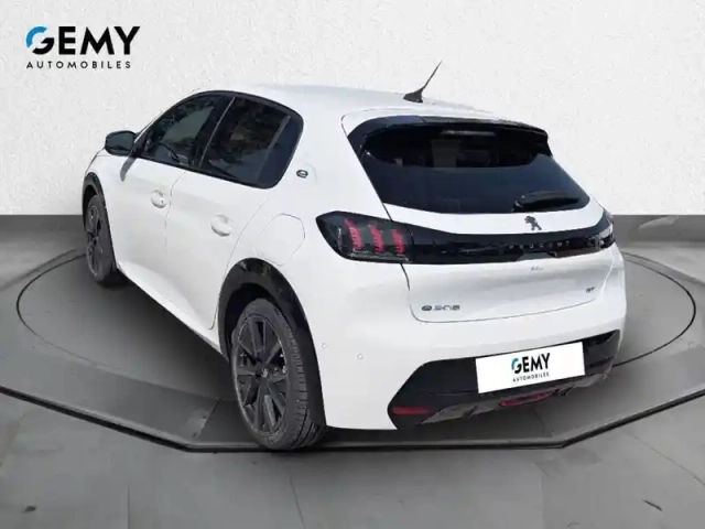 Peugeot 208 electrique 50 kwh 136ch — photo 7