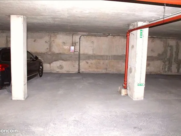 Parking 4ème