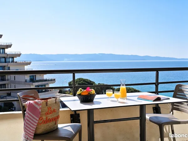Appartement T2 Meublé Vue Mer Ajaccio Sanguinaires