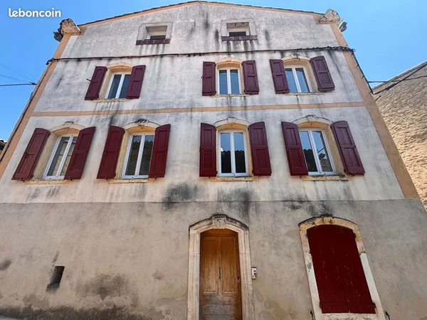 Immeuble 11 pièces 242 m²